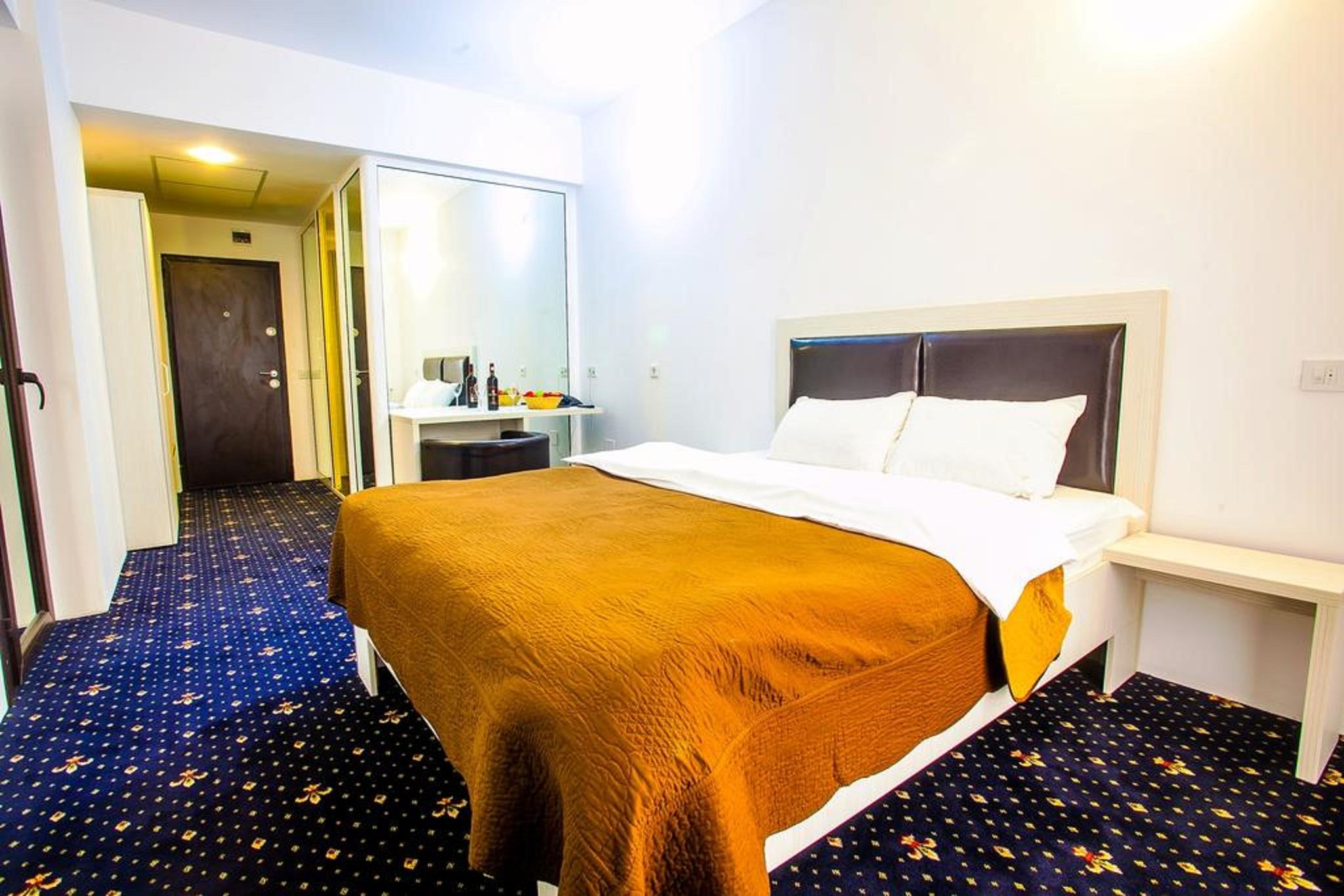 Hotel Charter Otopeni Εξωτερικό φωτογραφία