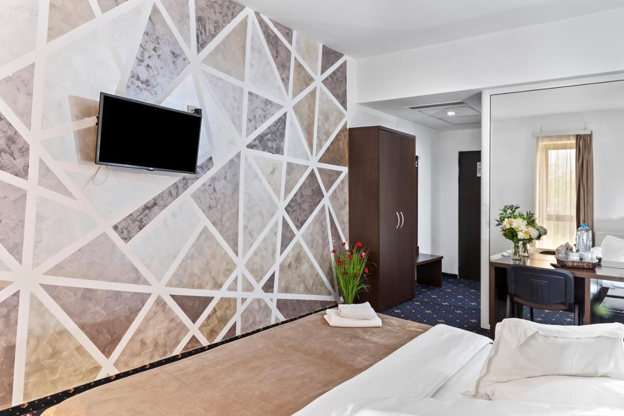 Hotel Charter Otopeni Εξωτερικό φωτογραφία