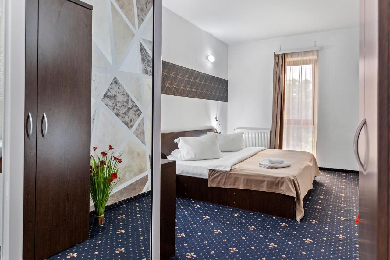 Hotel Charter Otopeni Εξωτερικό φωτογραφία