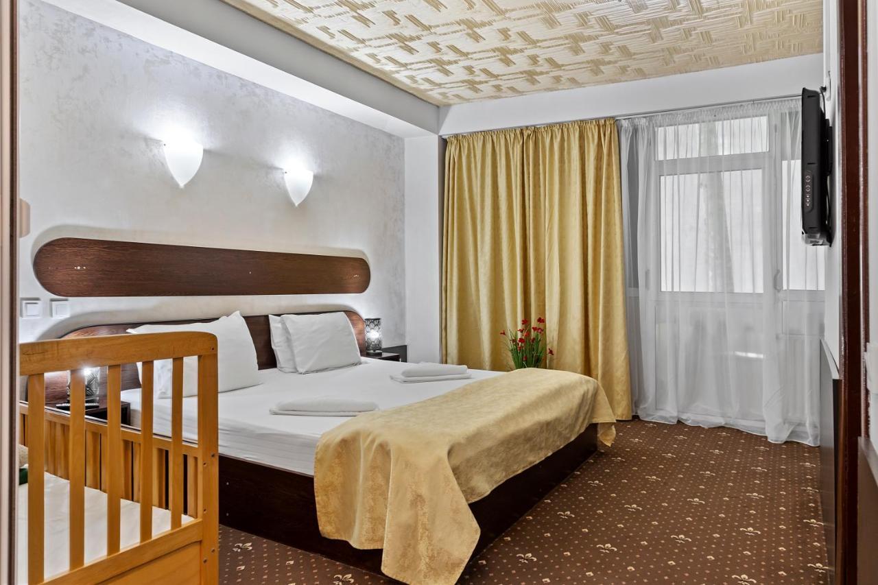 Hotel Charter Otopeni Εξωτερικό φωτογραφία