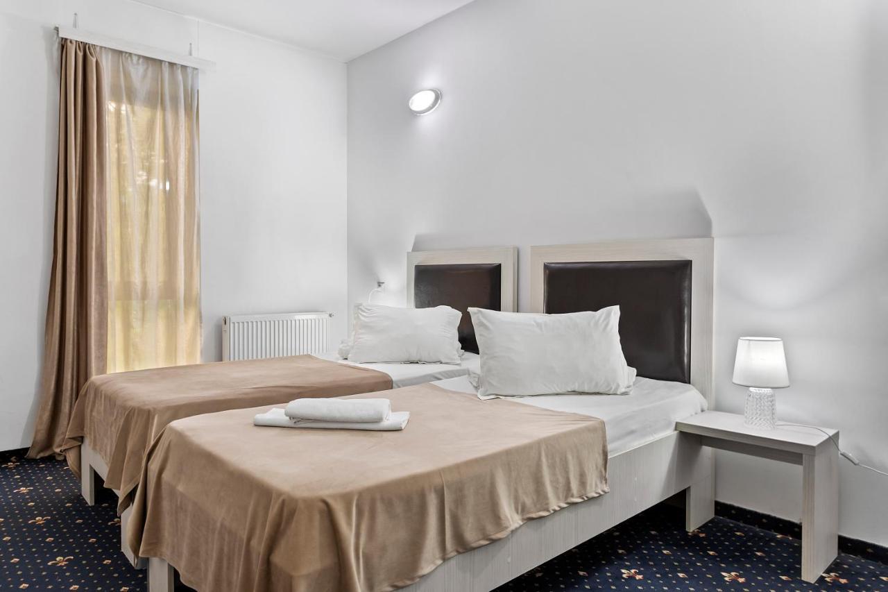 Hotel Charter Otopeni Εξωτερικό φωτογραφία