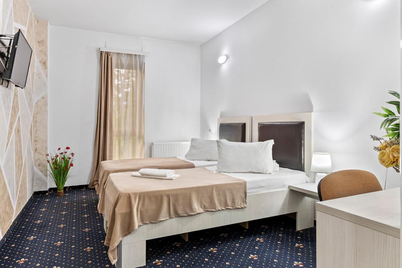 Hotel Charter Otopeni Εξωτερικό φωτογραφία